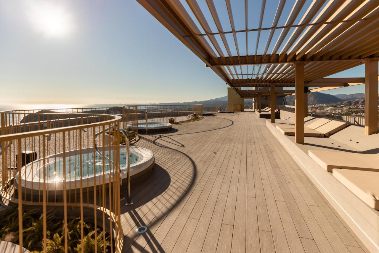 Intempo Luxury Ocean Views Resort Benidorm Exterior foto