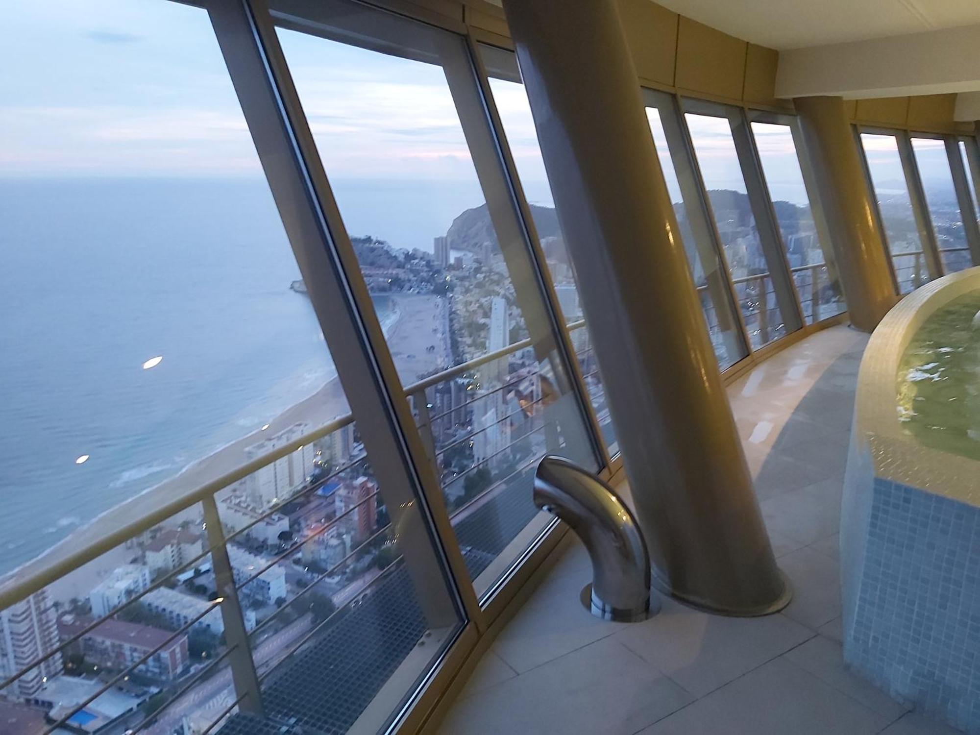 Intempo Luxury Ocean Views Resort Benidorm Exterior foto
